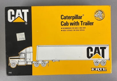 ERTL Caterpillar Cab With Trailer