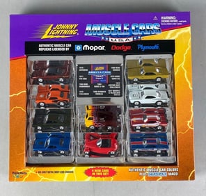 Playing Mantis Johnny Lightning Muscle Cars Gift Pack