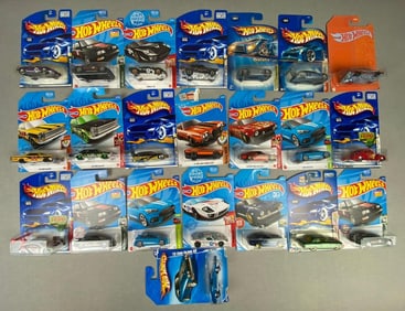 Group of 22 Mattel HotWheels Vintage Ford