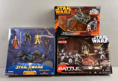 Group of 3 Hasbro Star Wars Figures