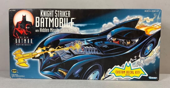 1998 Kenner The New Batman Adventures knight Striker Batmobile
