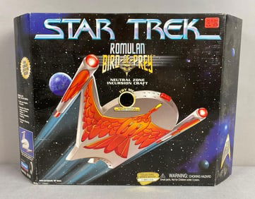 1997 Playmates Star Trek Romulan Bird of Prey Craft