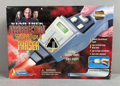 1998 Playmates Star Trek Insurrection Starfleet Type II Phaser