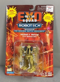 Playmates EXO Squad Robotech Series Raider X Battloid