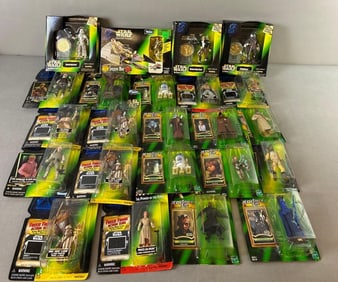 Group of 23 Kenner/Hasbro Stars Wars Figures