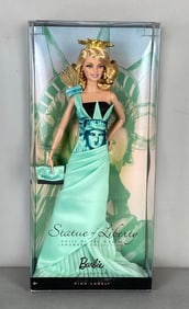 2009 Mattel Barbie Statue of Liberty Fashion Doll