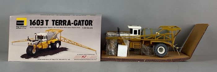 KZCO Ag Chem 1603 T Terra-Gator Liquid Applicator