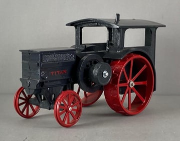 ERTL International Harvester Titan Tractor