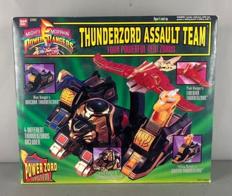 Bandai Mighty Morphin Power Rangers Thunderzord Assault Team