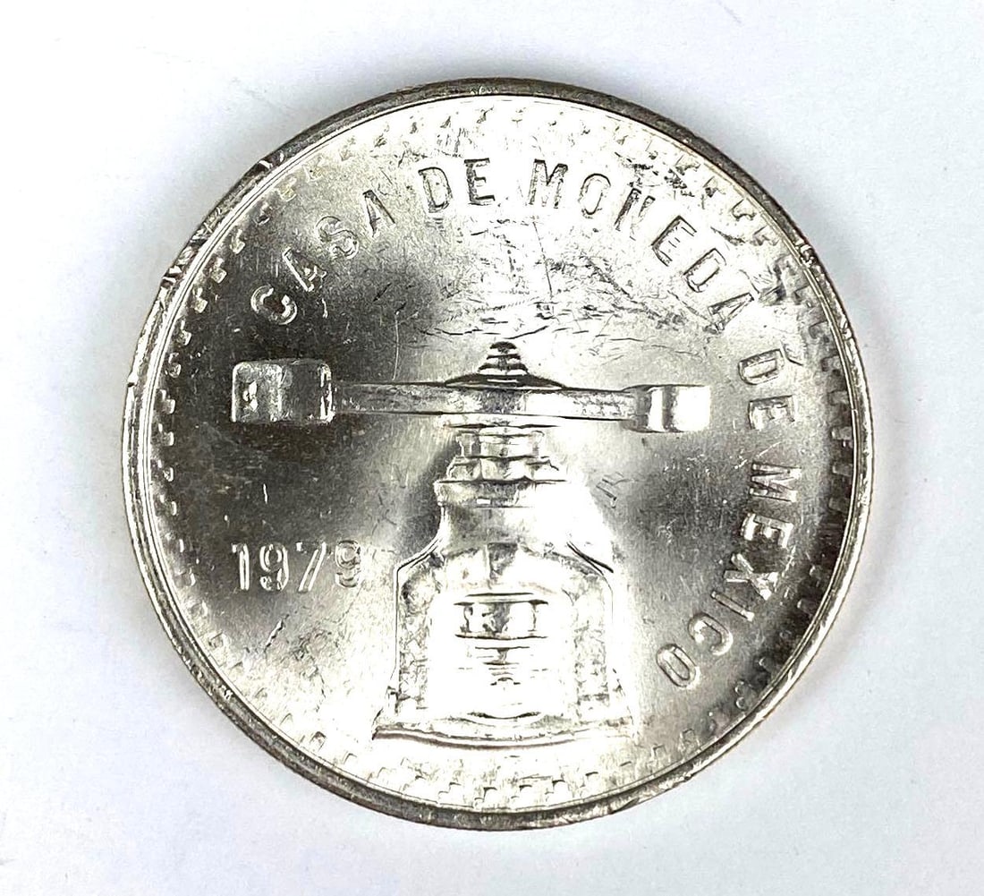 1979 Casa de Moneda de México 1 Onza 33.62 Grams .925 Sterling Silver (1 of 2)