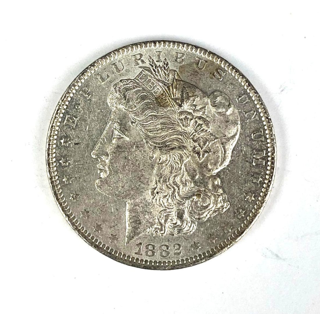1882 O US Morgan Silver Dollar (1 of 2)