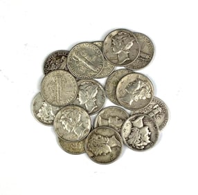 Group of 16 US Mercury Silver Dimes