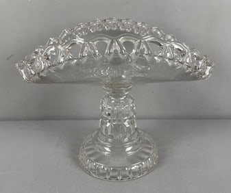 EAPG Ribbon Edge Banana Stand