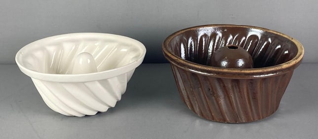 Group of 2 Vintage Bunt Cake Pan Molds