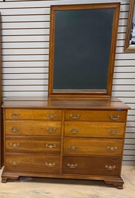 Stickley Georgian Solid Cherry Wood Eight Drawer Dresser