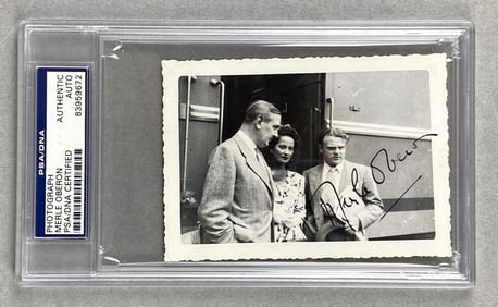 Signed Merle Oberon Photograph PSA Certificated