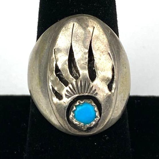 Signed .925 Sterling Silver Navajo Bear Paw Shadow Ring (1 of 6)