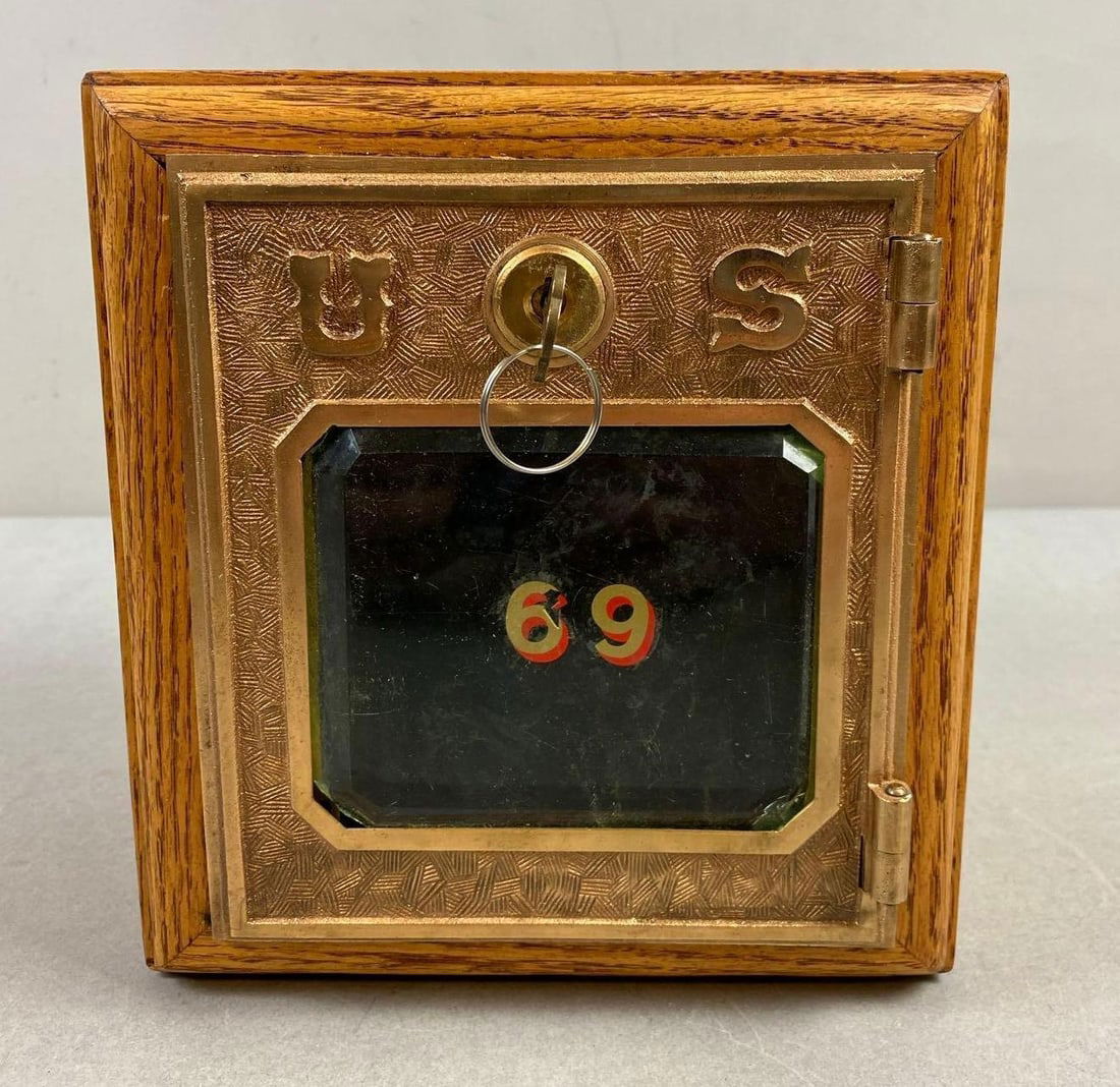 Antique US Post Office Box Door Federal Eagle Coin Bank (1 of 4)
