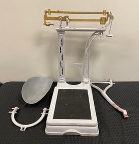 Vintage Fairbanks Countertop Platform Scale
