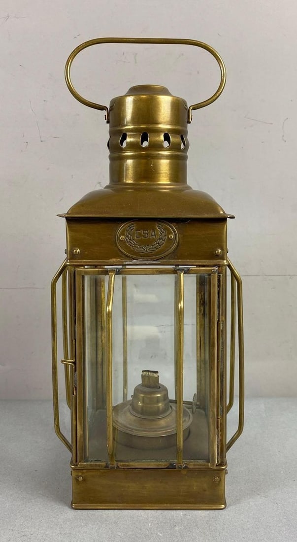 Vintage C.S.A. Brass Kerosene Oil Lantern (1 of 3)