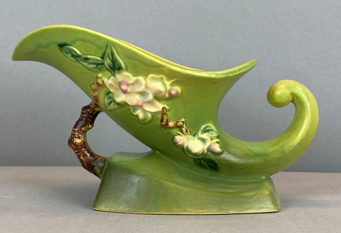 Vintage Roseville Pottery Apple Blossom Cornucopia Vase (1 of 6)