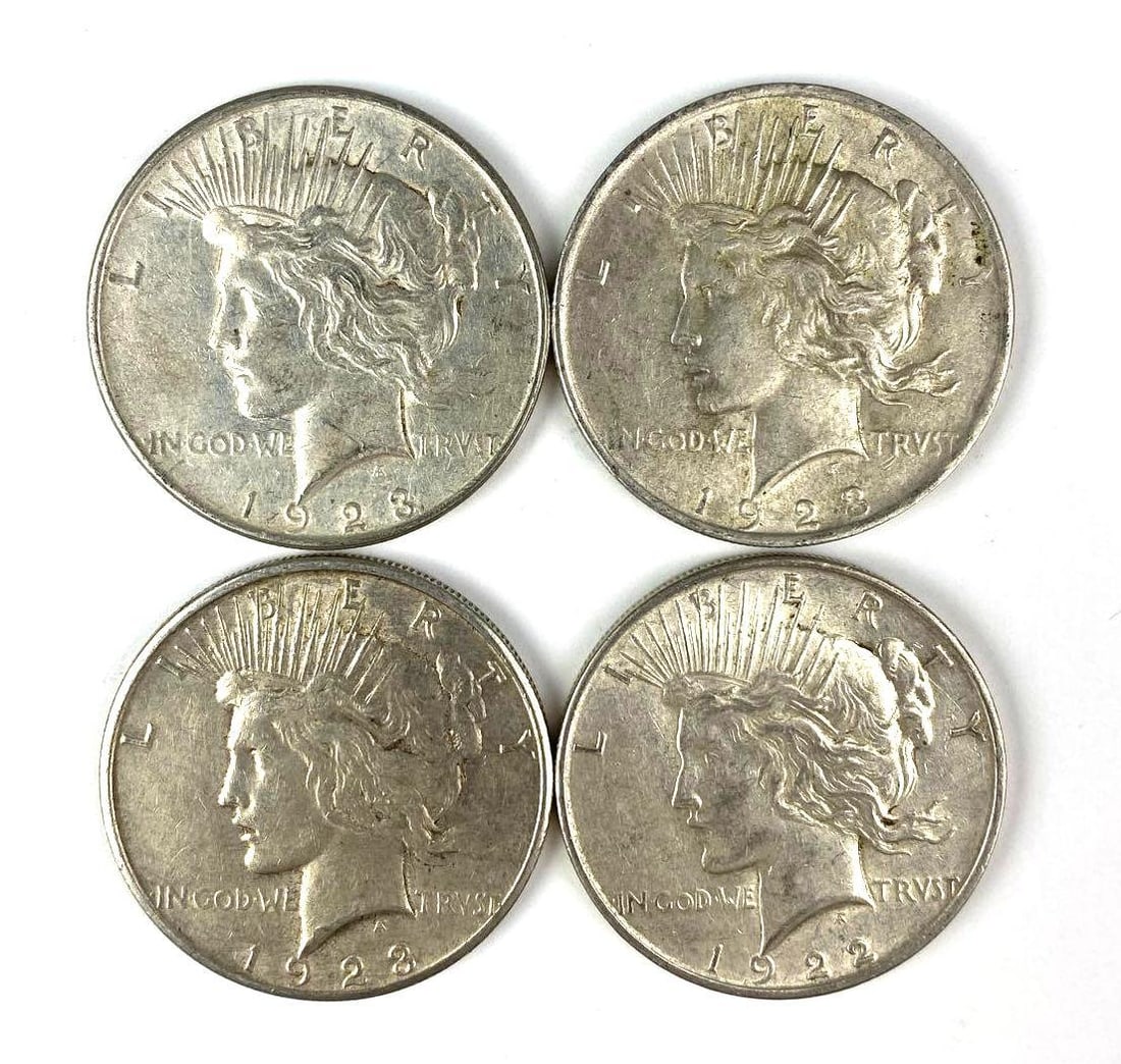 Group of 4 US Peace Silver Dollars (1 of 2)