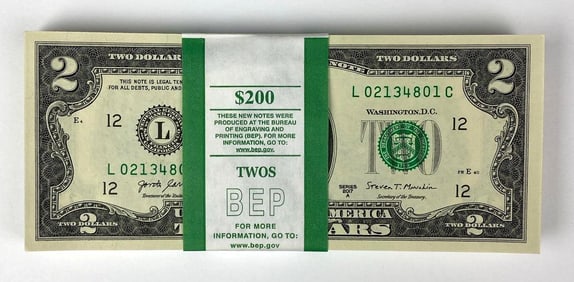 Group of 100 2017 US Mint $2 Consecutive Serial Numbered Bills