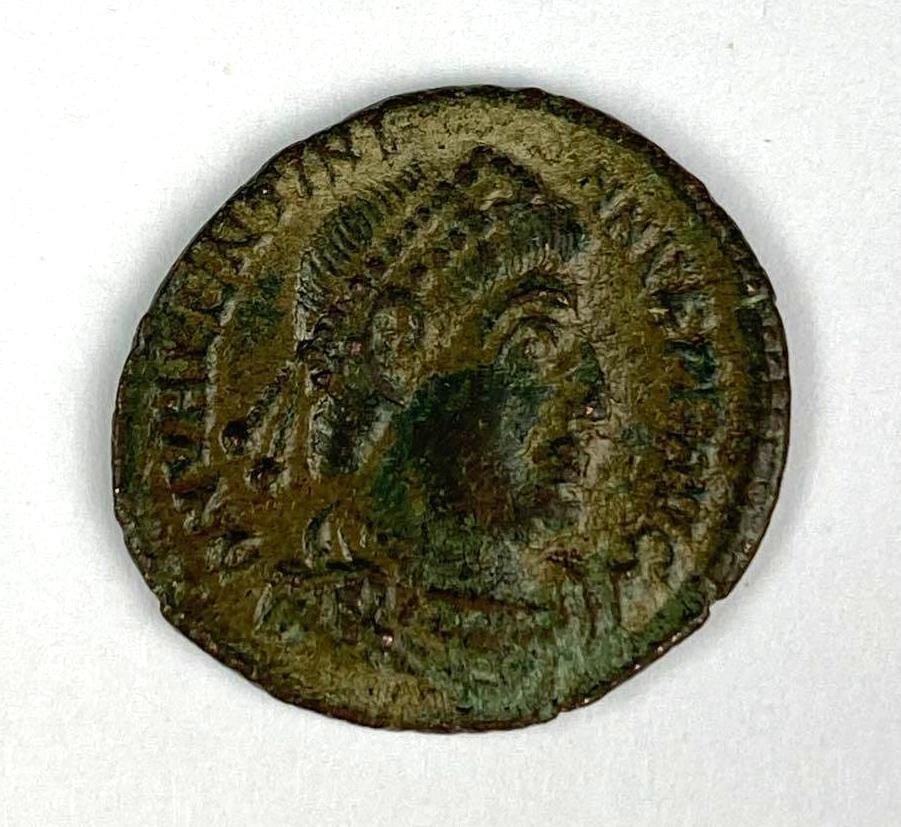 AE Follis Siscia Mint Valentinian I Ancient Roman Coin (1 of 3)