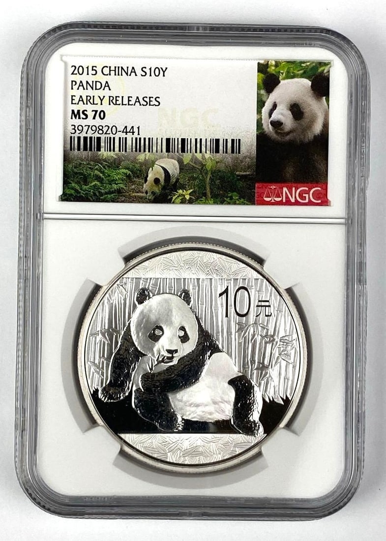 2015 China 10 Yuan Panda NGC Graded MS70 (1 of 2)