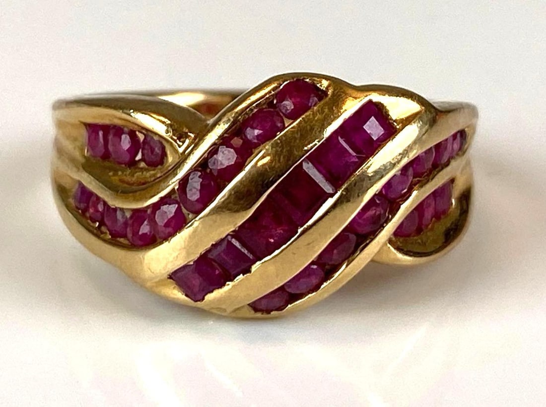 Signed MEDA 14K Yellow Gold Ruby Braided Ring (1 of 4)