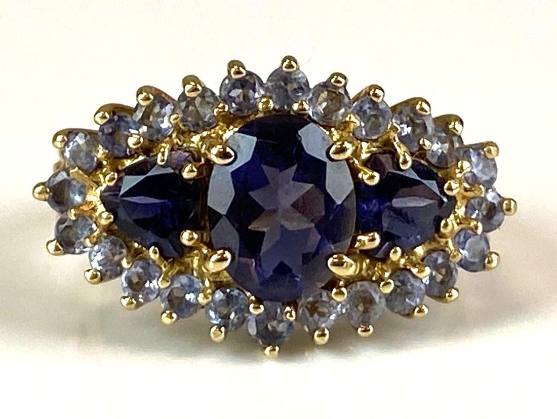 Signed MEI 10K Yellow Gold Amethyst Iolite Cluster Ring: Total weight of 4.4 grams, size 8