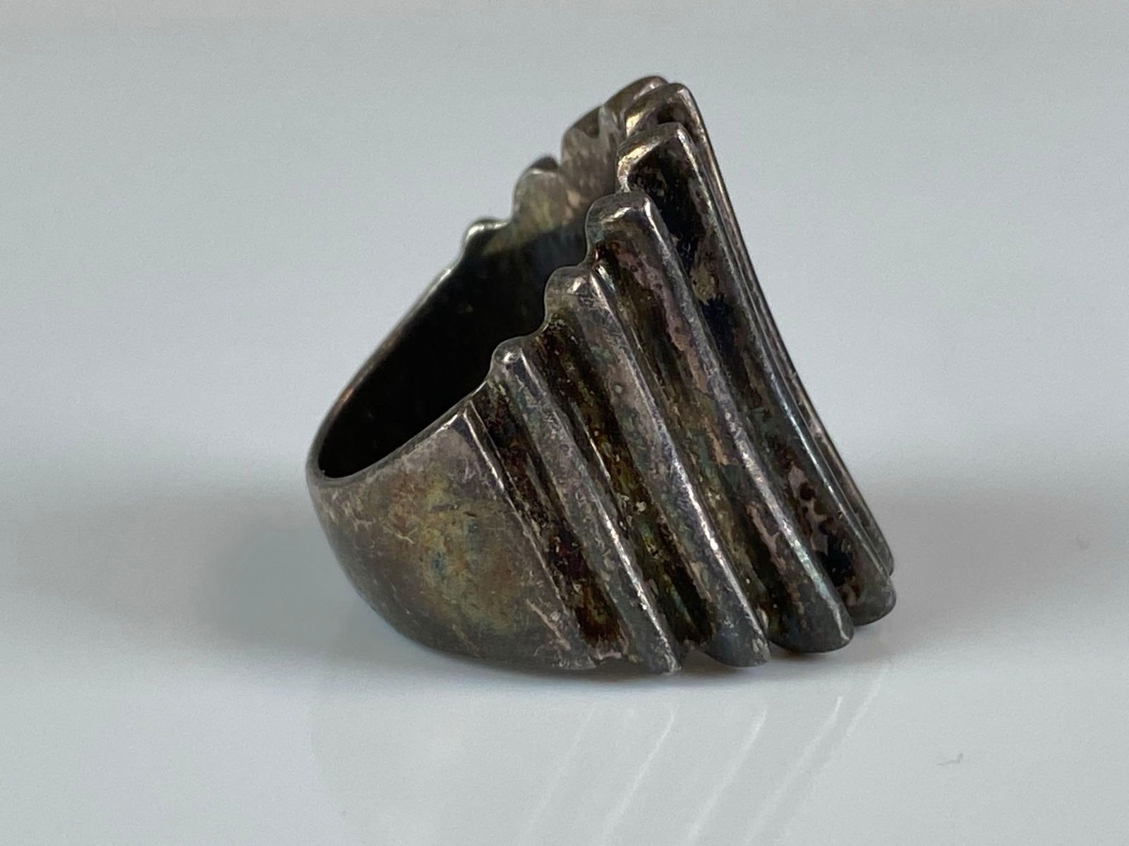 Sterling Silver Fluted Cigar Ring - 4