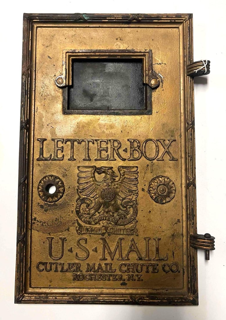 Antique Cutler US Mail Cast Iron Chute Door (1 of 4)
