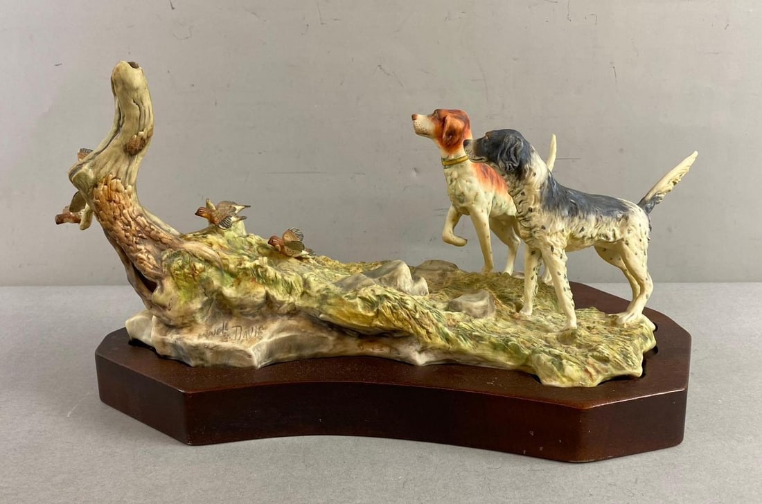 Vintage Kaiser Sculpture of Wildlife Porcelain Figure (1 of 6)