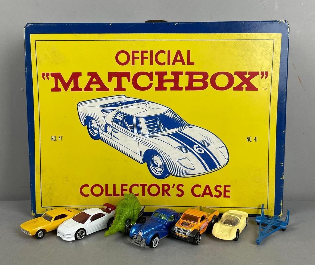 1966 Official Matchbox No. 41 Collector's Case with Die-Cast Vehicles (1 of 4)