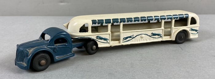 Vintage 1933 A.M.C. Reproduction Cast Iron Chicago World Fair Greyhound Bus