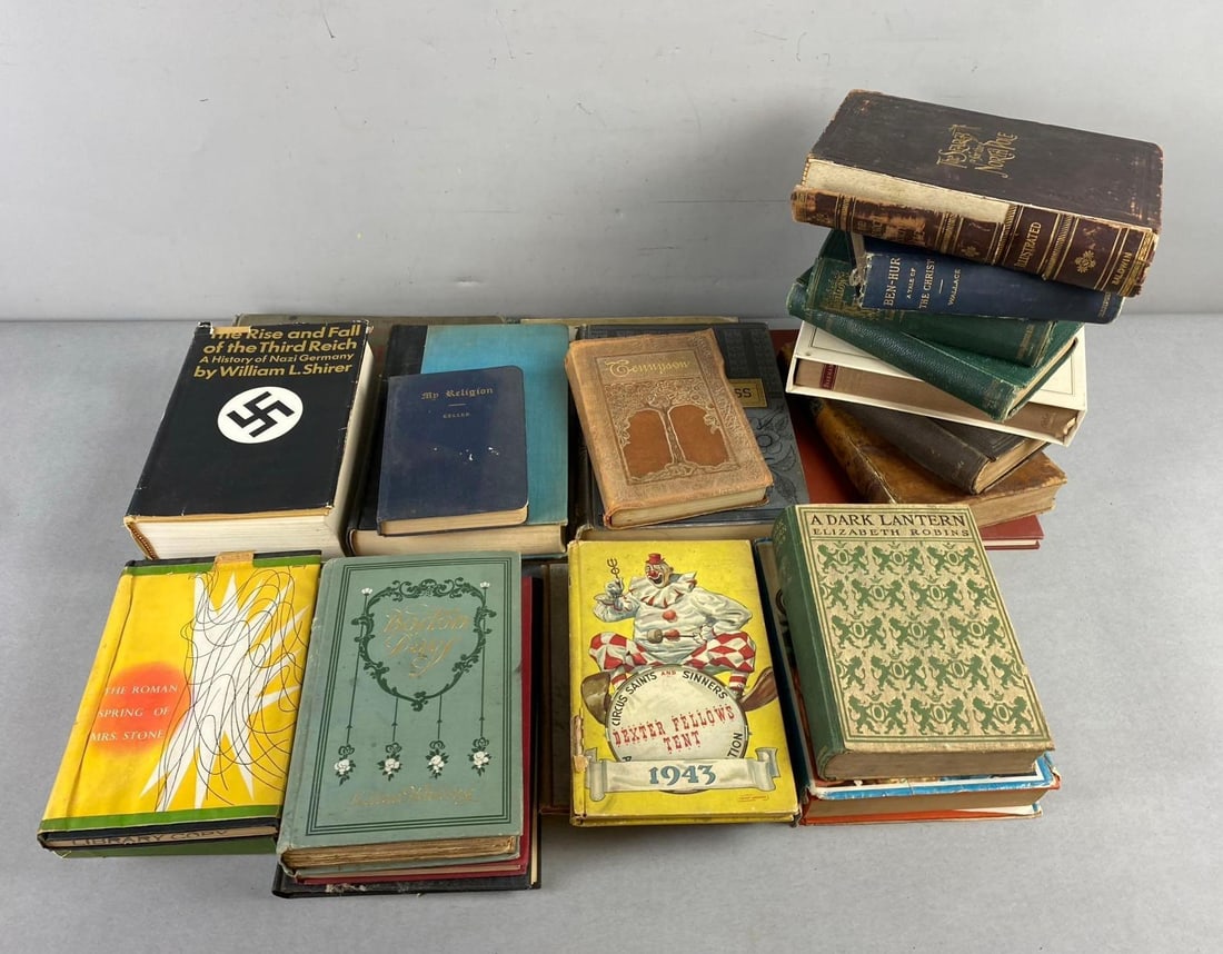 Group of Assorted Vintage Books (1 of 5)