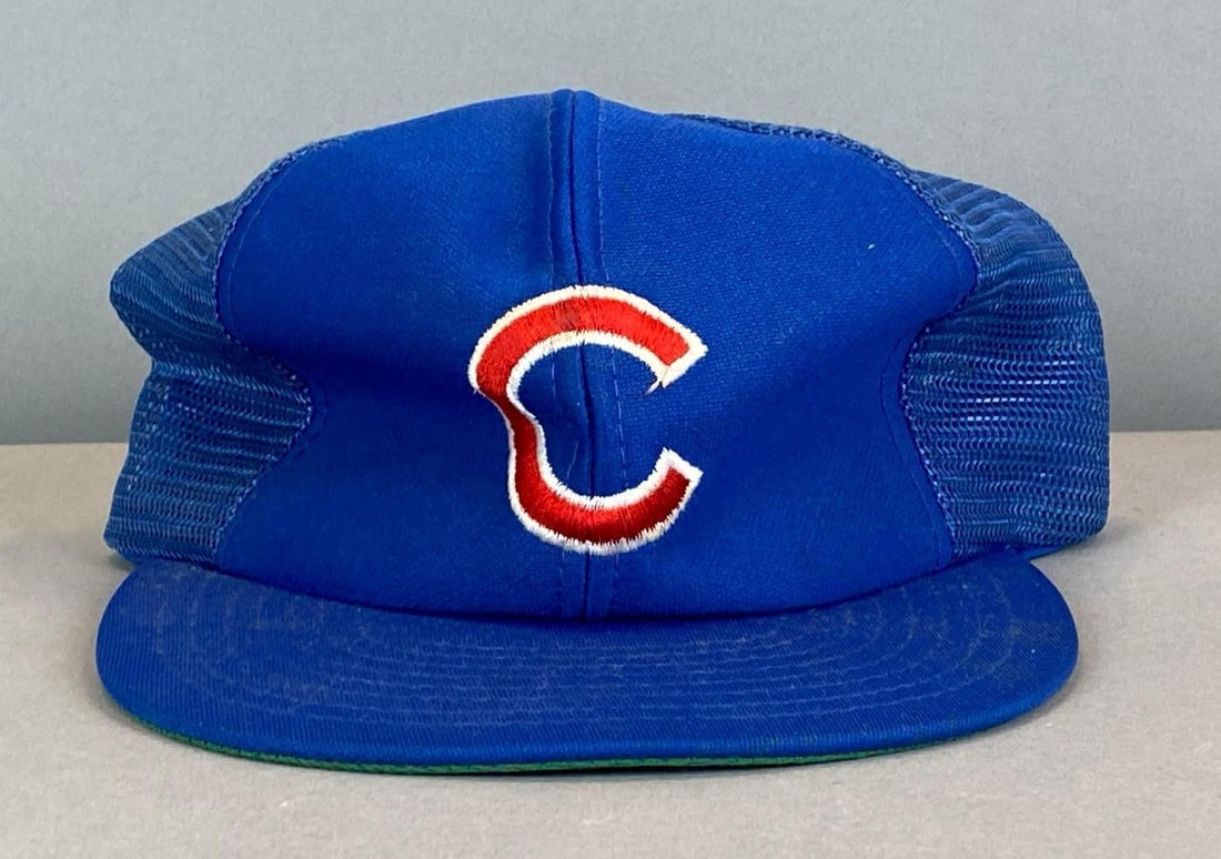 Scott Sanderson Signed Chicago Cubs Trucker Hat: unknown authenticity, buying as is
