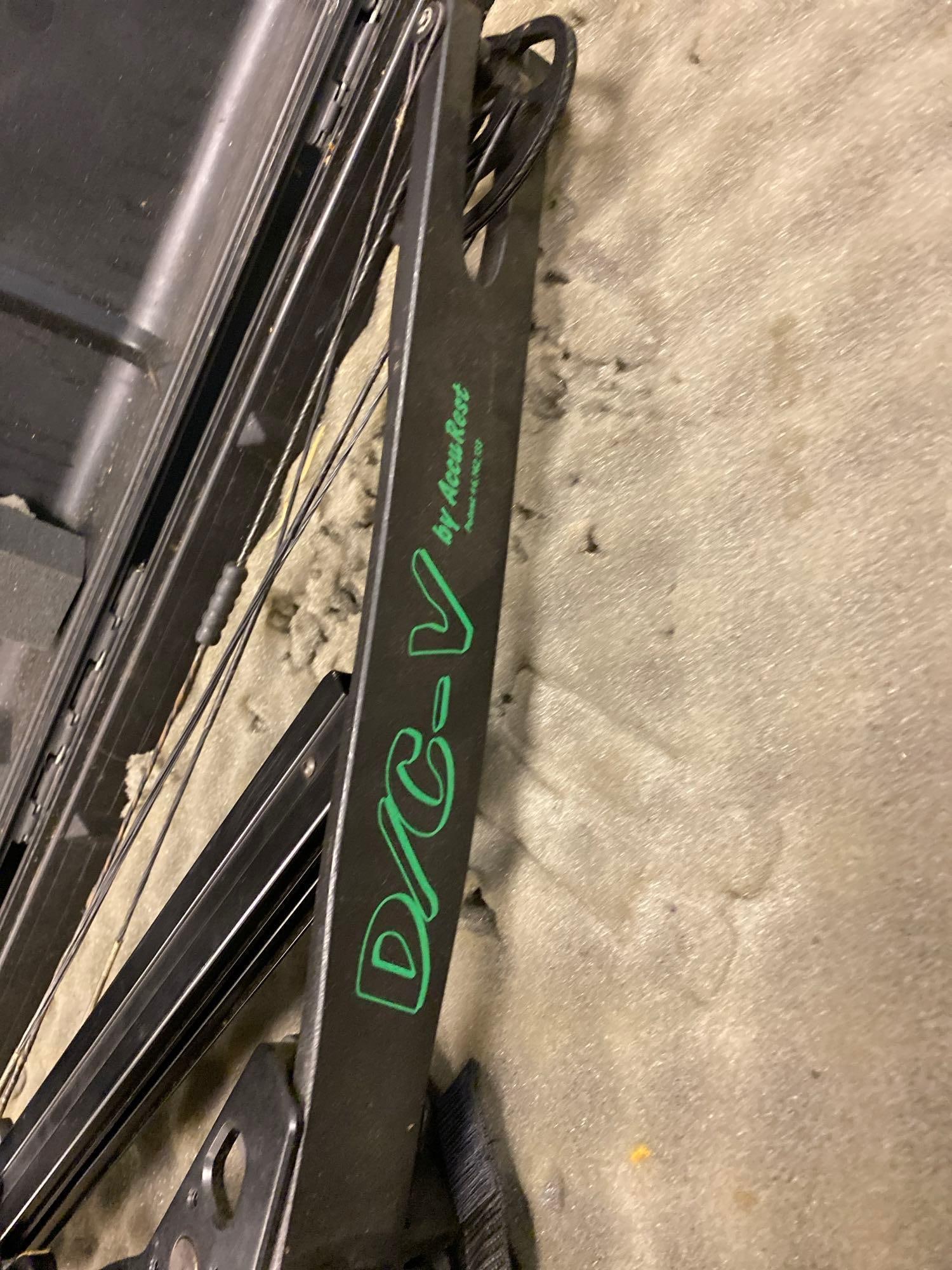 AccuRest D/C-V Compound Bow - 5