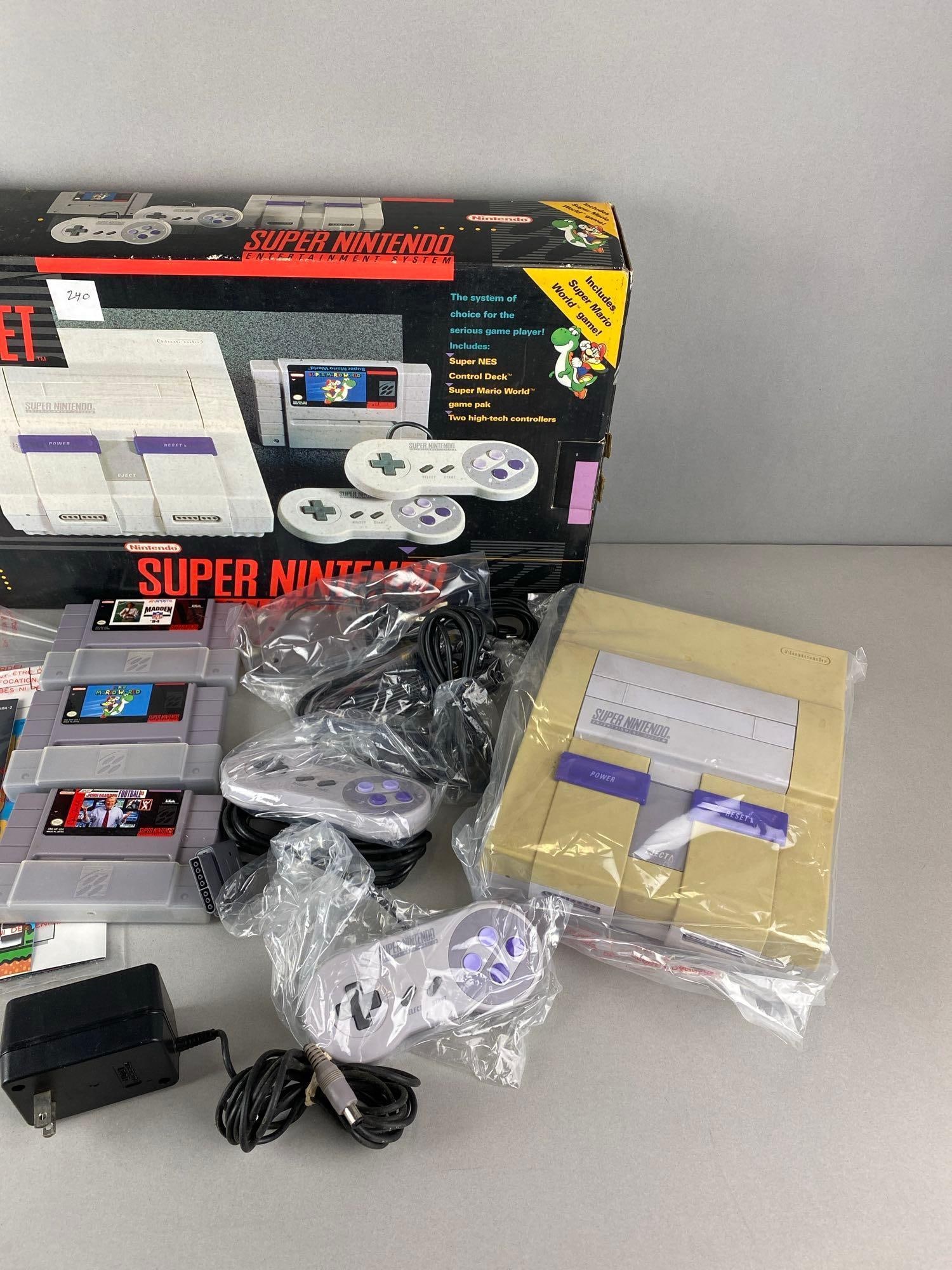 Nintendo Super Nintendo Console - 3