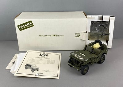 Danbury Mint WW2 Jeep Replica Die-Cast Car