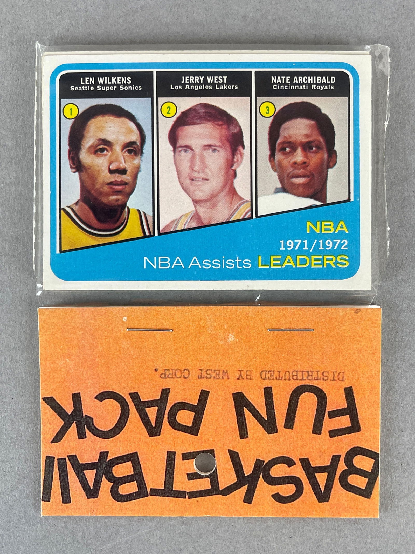 1972 - 73 Topps Basketball West Corps Cello Fun Pack with Assist LL J. West on Top (1 of 2)