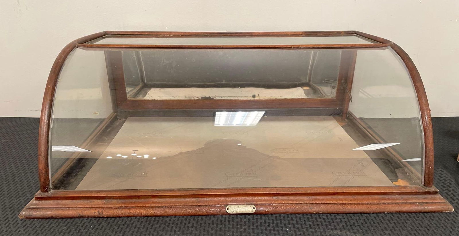 NO SHIPPING Antique Excelsior Show Case Works Plexiglass Front Display Case (1 of 6)