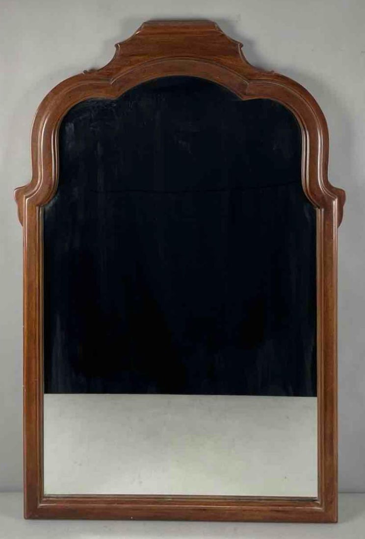 Carolina Mirror Corp. Old World Wall Mirror (1 of 2)