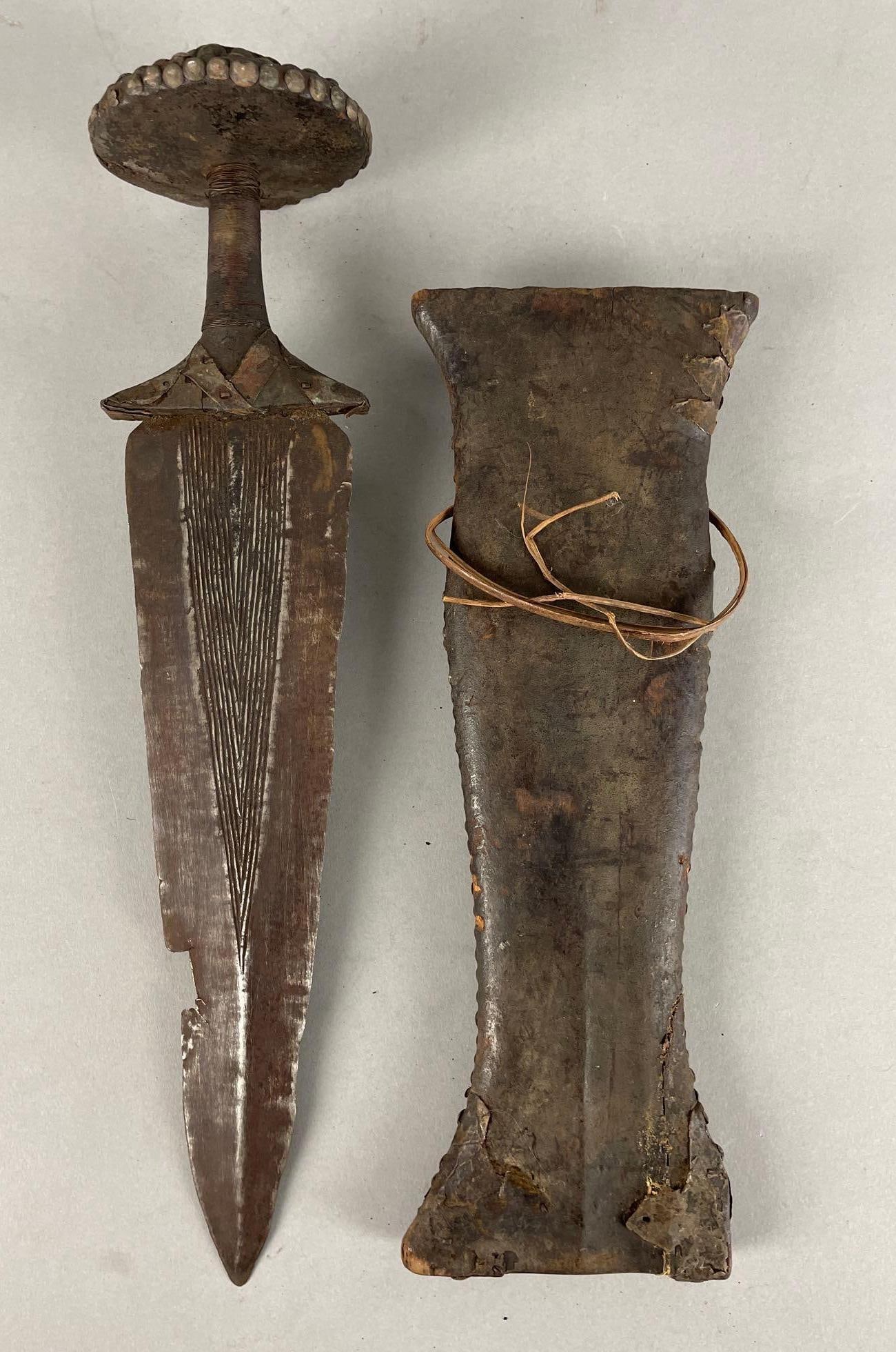 African Konda Sword with Sheath (1 of 2)
