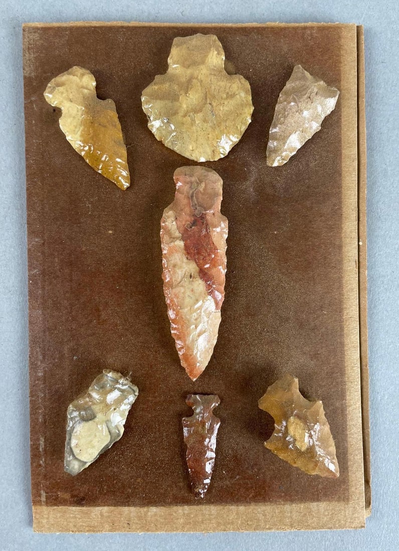 Group of Native American Arrowheads (1 of 2)