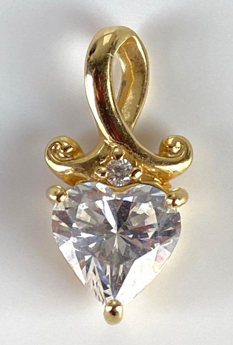 14K Gold CZ Heart Necklace Pendant: In-House Shipping Option: If you would like to use our in-house shipping service, please select “Arrange My Own Shipping” when paying your invoice. After payment, our in-house shipping team