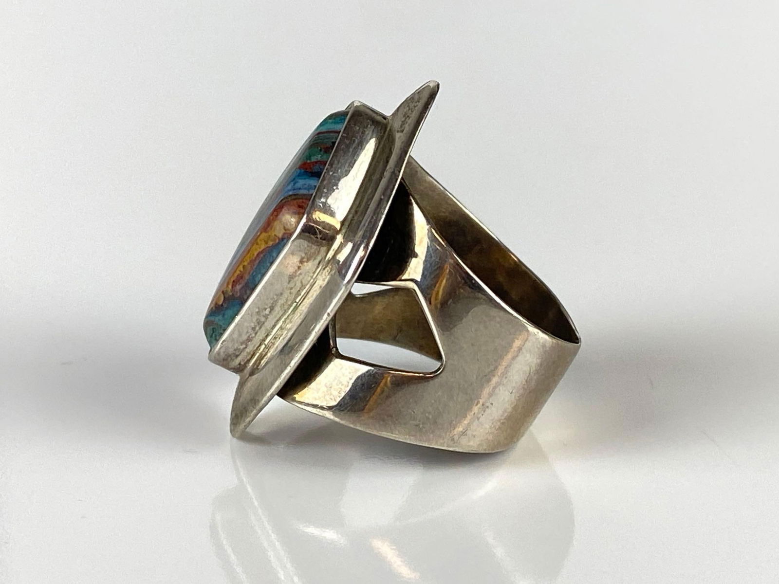 Signed DTR Sterling Silver Calsilica Ring - 2