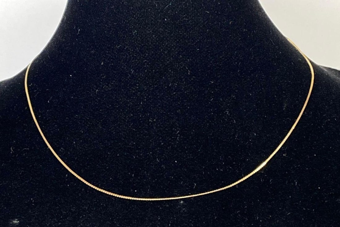 14K Gold Flat Serpentine Chain Necklace (1 of 3)