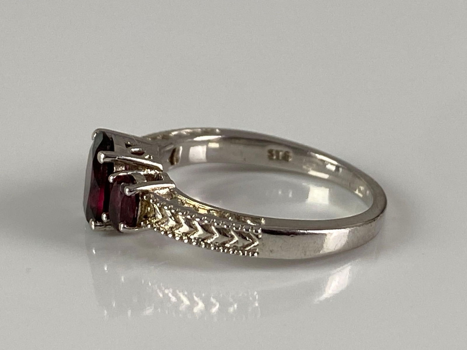 Signed STS Sterling Silver Red Amethyst Ring - 2